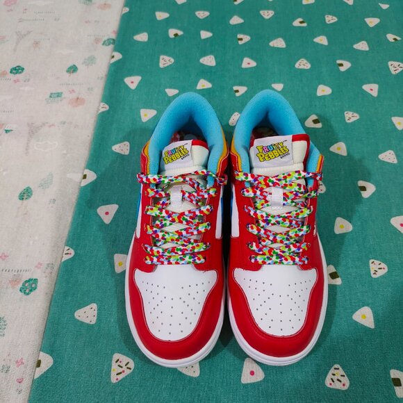 Nike x LeBron James Fruity Pebbles Collection red dunk low - Picture 2 of 7
